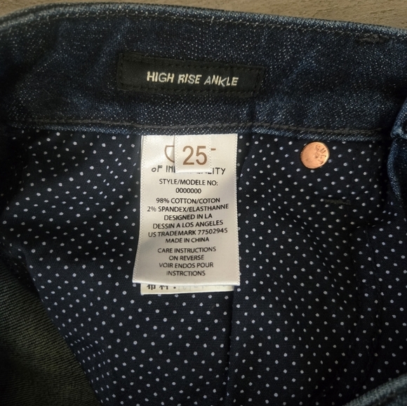 Cult Of Individuality New York Dark Blue Frayed Hem High Rise Ankle Jeans sz 25 - Picture 6 of 15